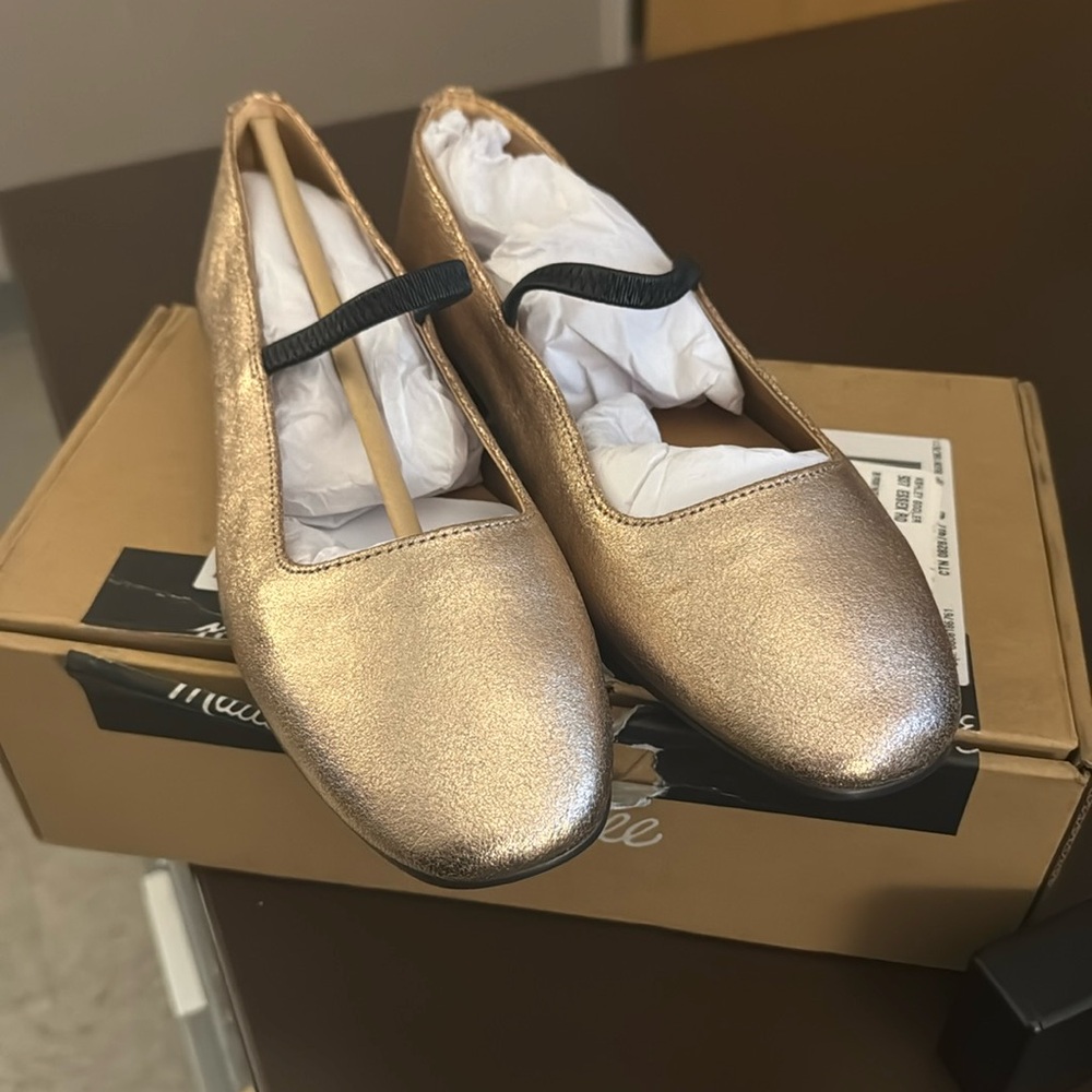 New in box Madewell Greta Mary Jane Flats